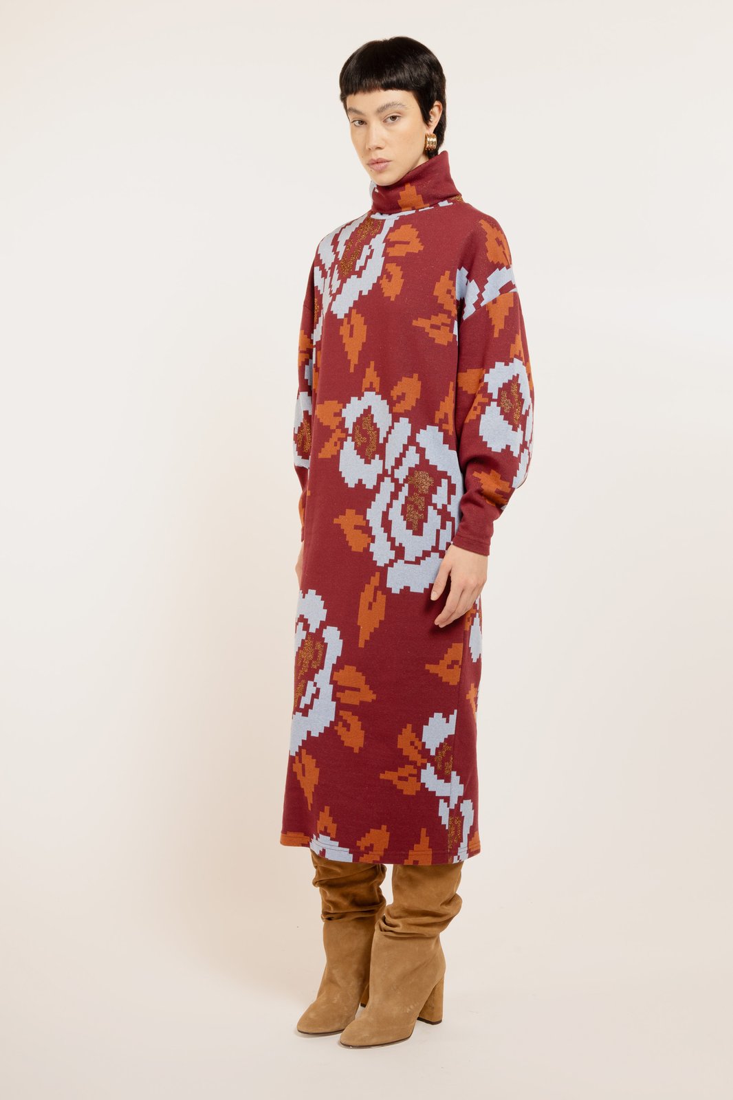 ABITO AVIGNON MAXI ROSA VINO €186 - 50%