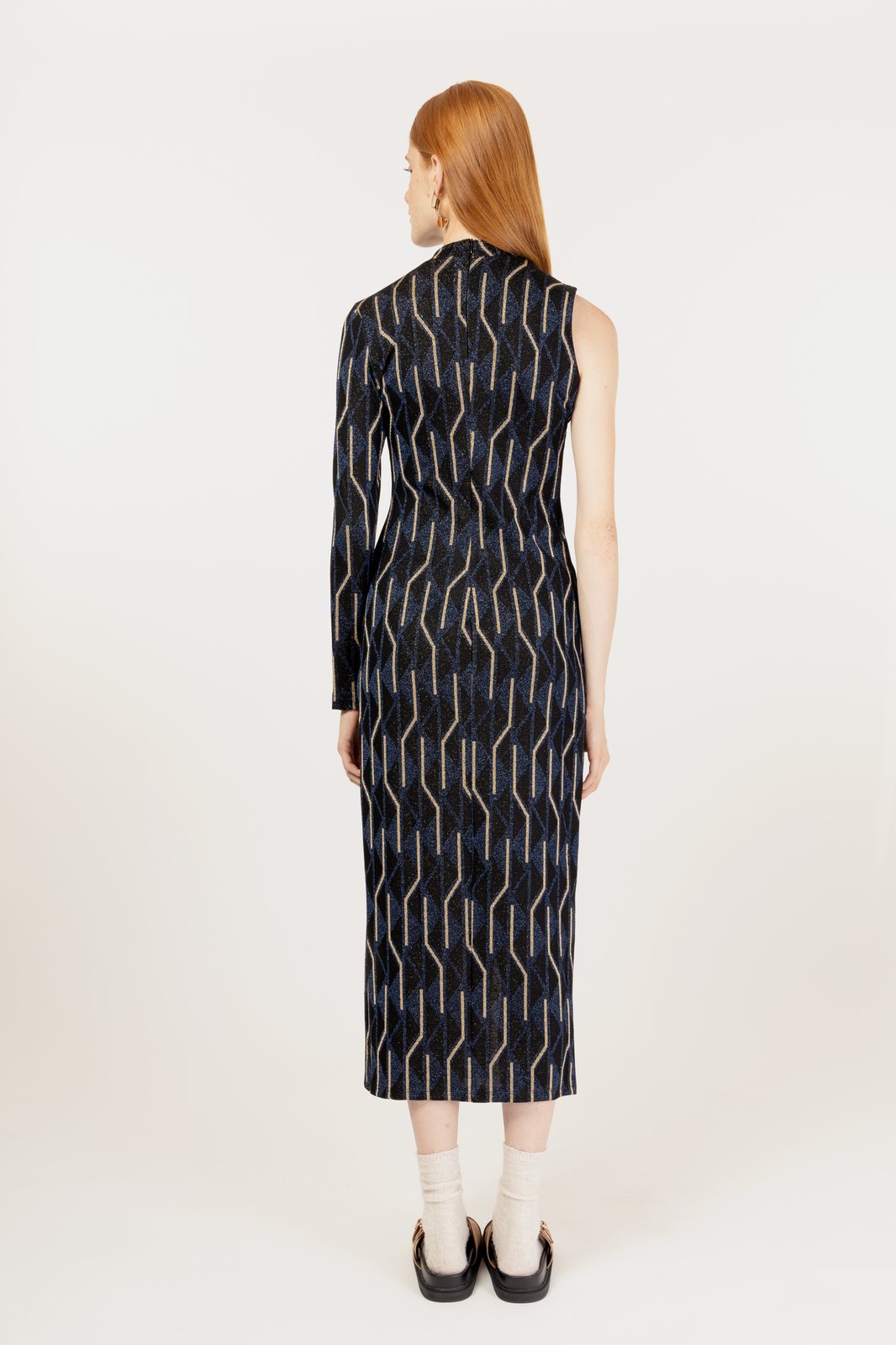 ABITO AMPARO ARROW NERO €199 -50%