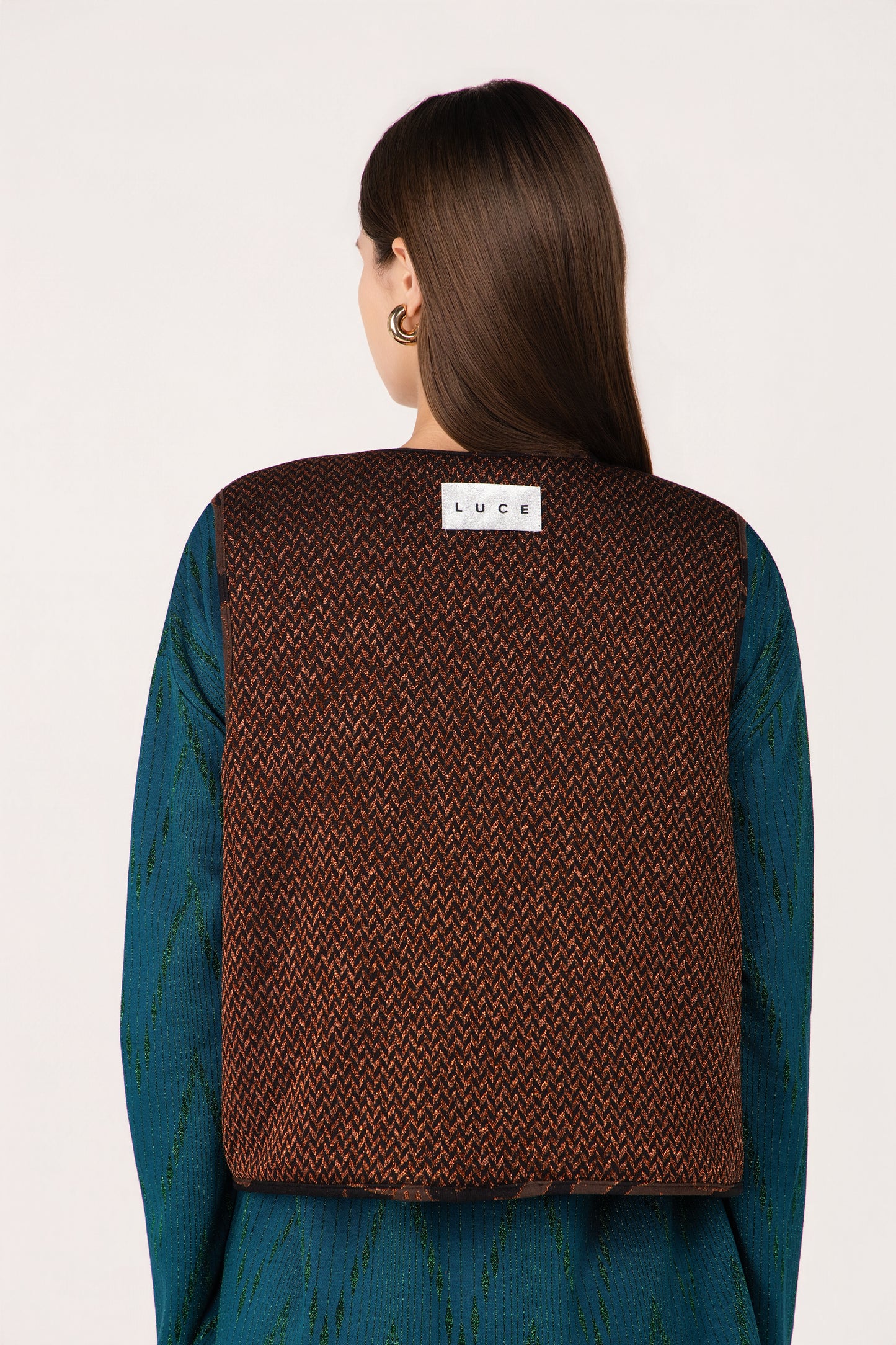 CANDY VEST BROWN + BLACK PIN