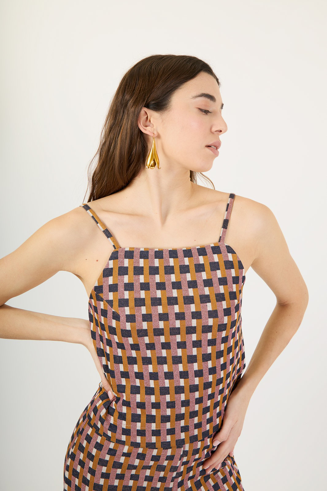 TOP MANILA GEOMETRIC ROSA